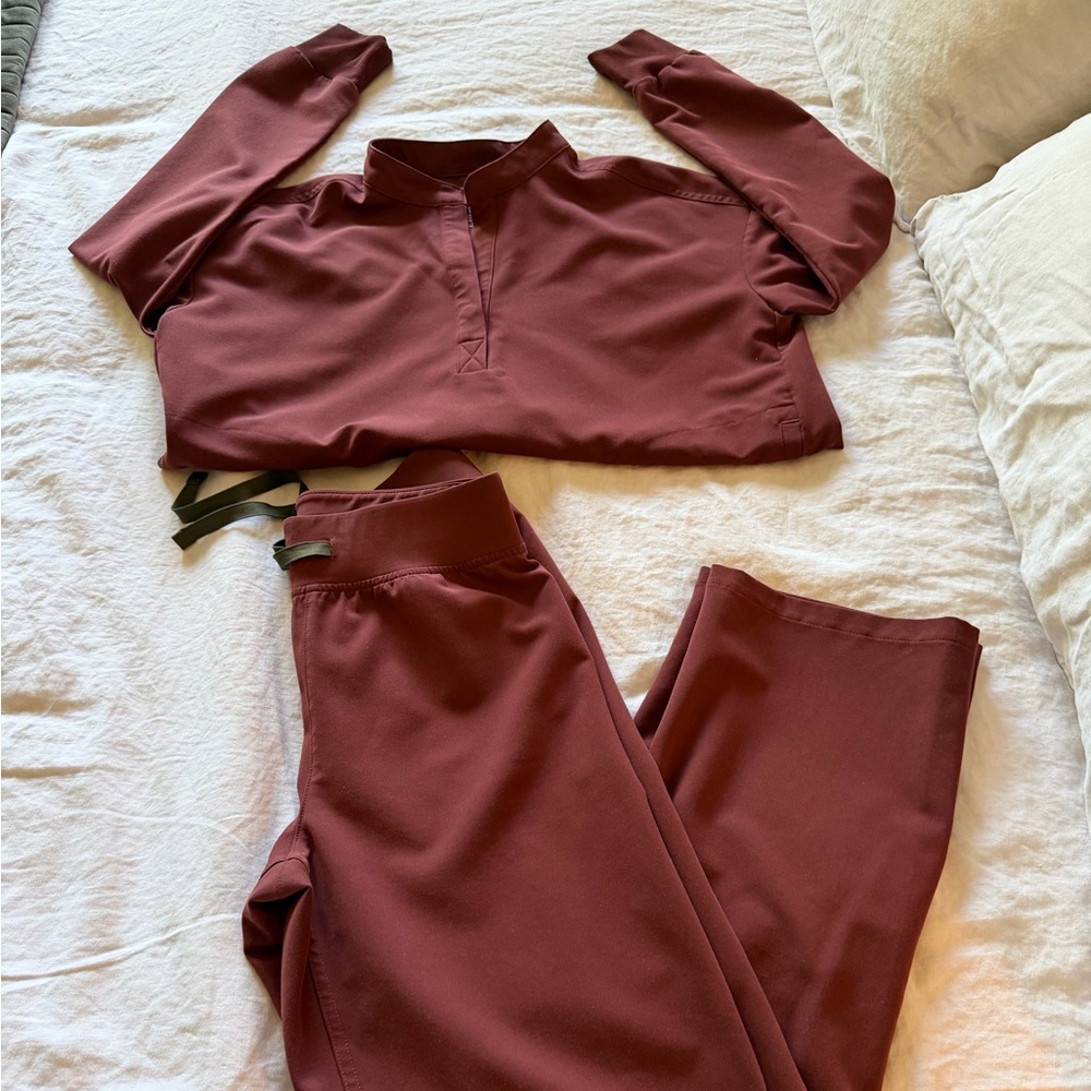 Figs Maroon Track Pants & Joggers Set